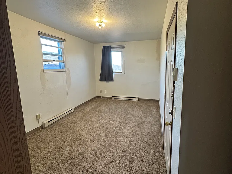 26 Main St N #4 — Photo 10