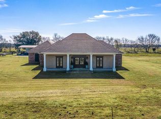 818 L Anse De Cavalier Rd, Ville Platte, LA 70586