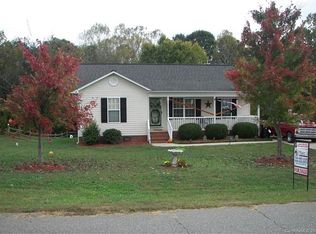 1642 Flag Ln, Vale, NC 28168