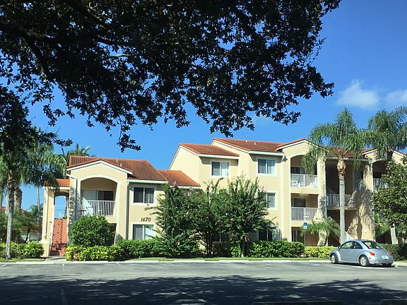 2nd image of 1670 N 42nd Cir APT 103