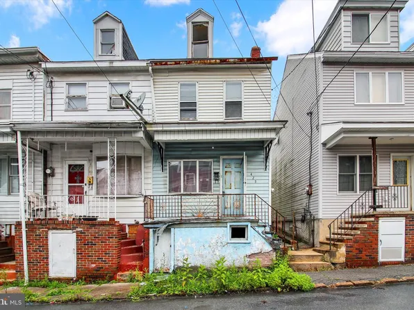 425 W Coal St, Shenandoah, PA 17976