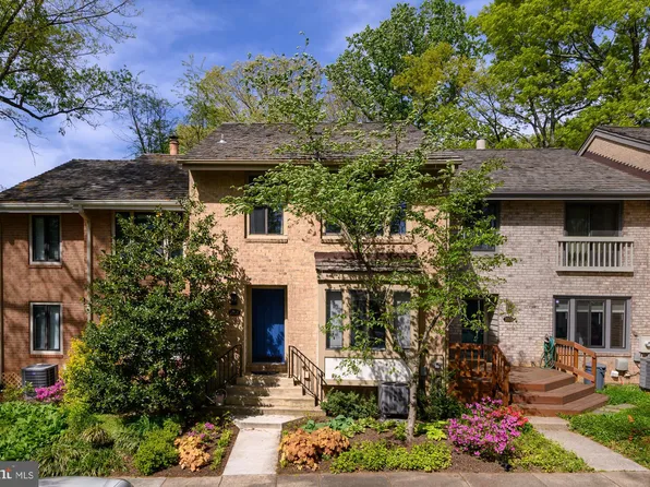 2053 Swans Neck Way, Reston, VA 20191