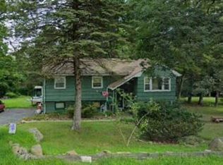 24 Kinderkamack Rd, Woodcliff Lake, NJ 07677