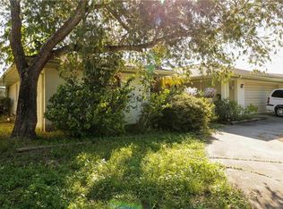 9520 Lake Christina Ln, Port Richey, FL 34668