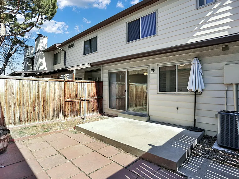3655 S Kittredge St #E — Photo 3