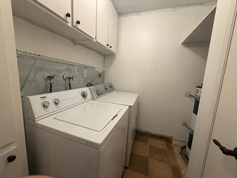 1647 Orinda Ct — Photo 13