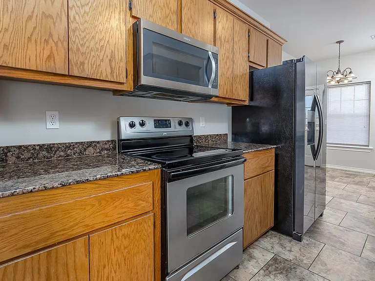 Walnut Creek Apartment Homes — Photo 20
