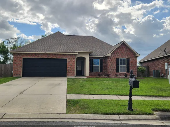 1932 Meadow Oak Dr, Saint Gabriel, LA 70776