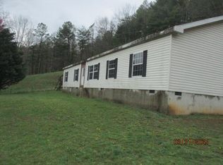 3987 Yellow Creek Rd, Robbinsville, NC 28771