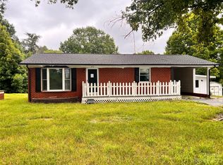 375 Dyson Ln, Taylorsville, NC 28681