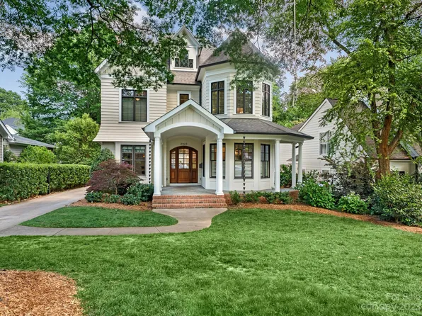 2923 Somerset Dr, Charlotte, NC 28209