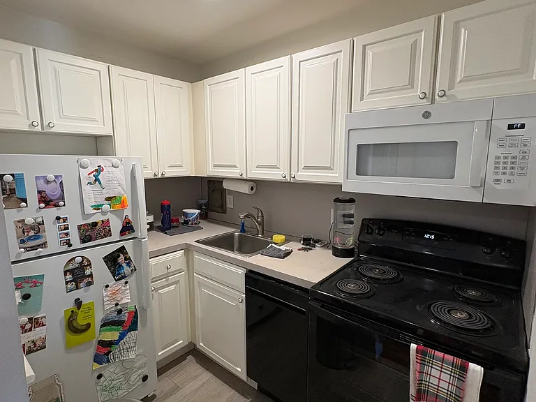 6 Gilson Rd #18 — Photo 2