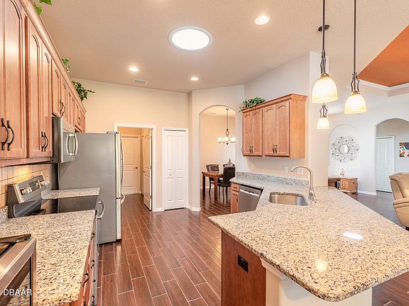 4th image of 3398 Leonardo Ln