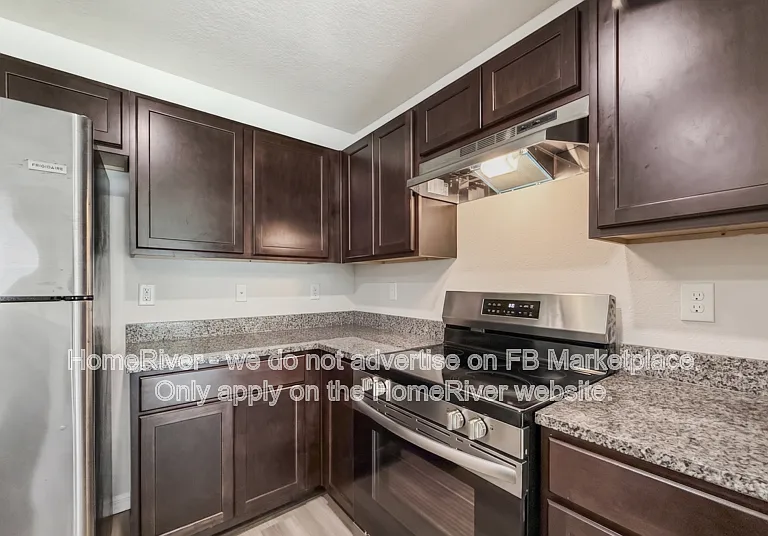 7650 Mailes Ct #101 — Photo 6