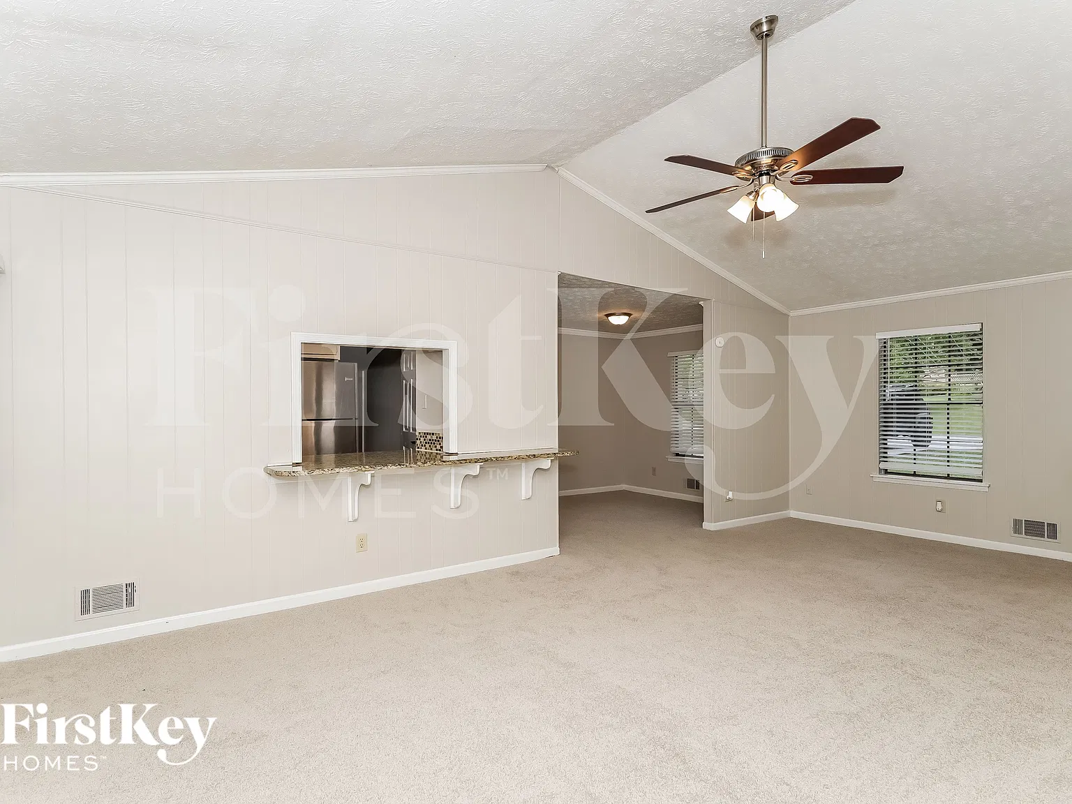 4 bed, 2.0 bath, 1755 sqft, $1,910 — Photo 4