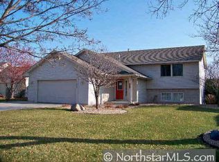 11648 Norway Ct, Champlin, MN 55316