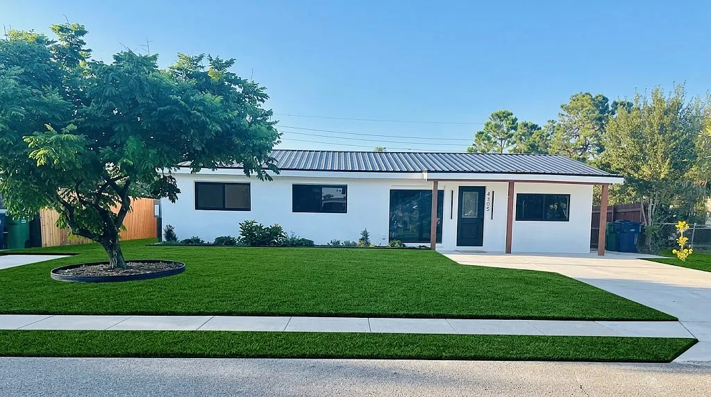 3 bed, 1382 sqft, $3,000 — Photo 1