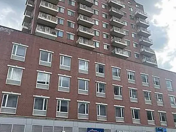 86 Canal St #8B, New York, NY 10002