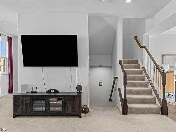 2nd image of 4013 N Steels Cir