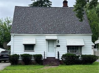 5448 South Blvd, Maple Heights, OH 44137