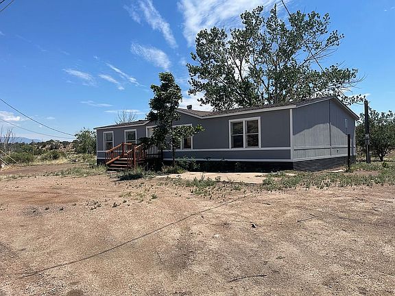 2nd image of 27 Iron Horse Dr