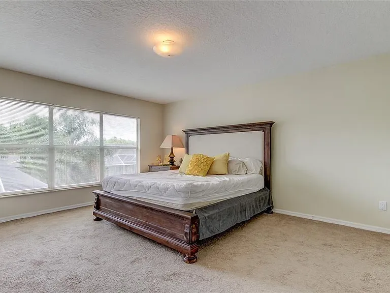 9401 Woodbay Dr — Photo 30