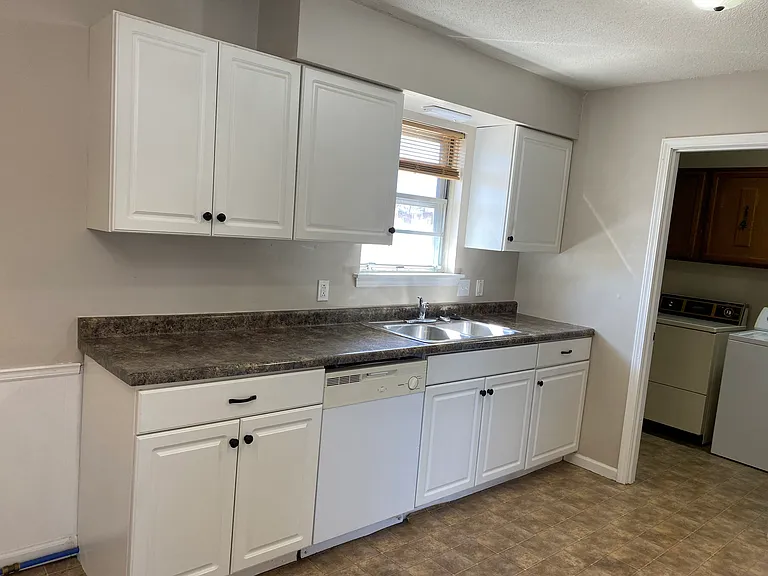 4655 Bethel St #4655 — Photo 3