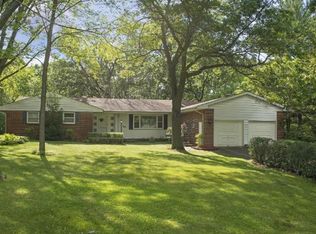 3908 Victoria St, Minnetonka, MN 55345