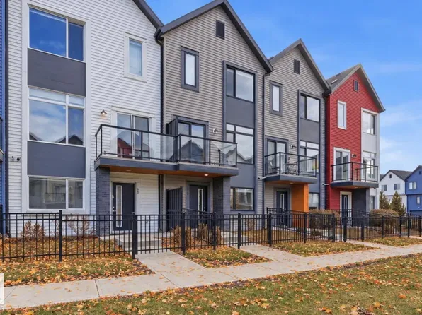 1010 Rabbit Hill Rd SW #79, Edmonton, AB T6W 4G7