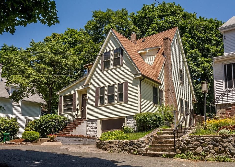 569 Winthrop St, Medford, MA 02155 Zillow