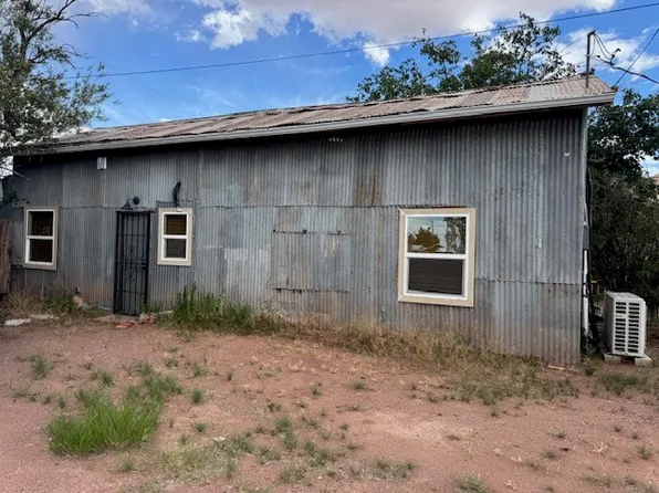 206 W 5th St, Van Horn, TX 79855