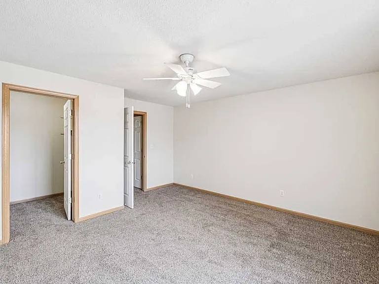 Northbrook Apartments — Photo 75