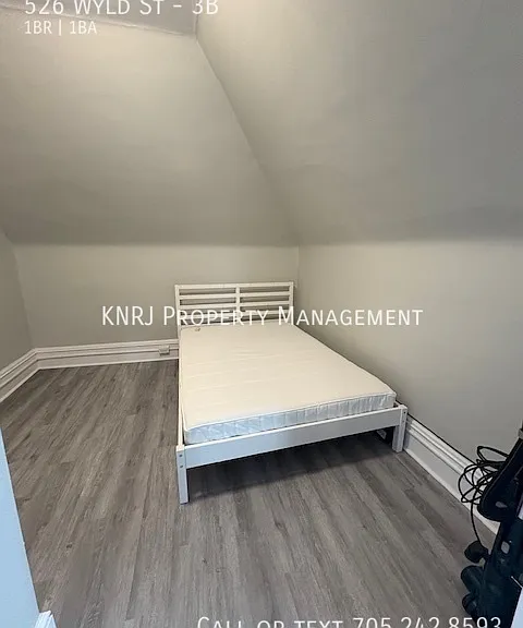 526 Wyld St #3B — Photo 5
