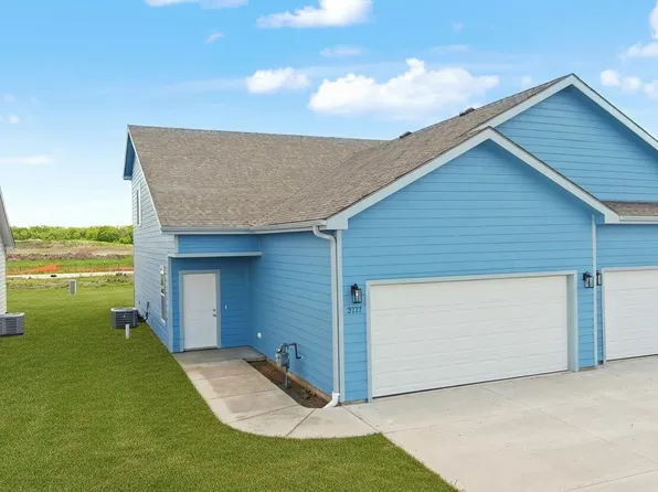2717 Amelia Ln, Salina, KS 67401