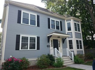 8 Willow Ter, West Roxbury, MA 02132