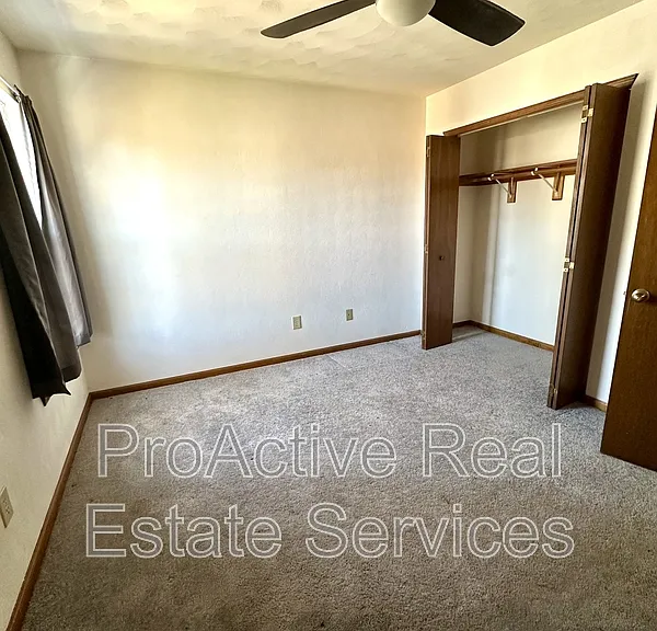 9385 Pine Tree Rd — Photo 9
