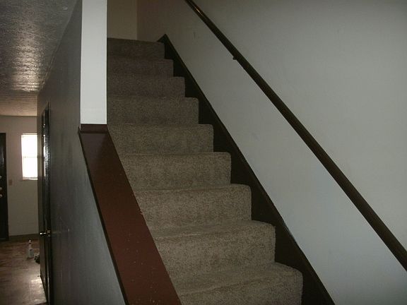 4th image of 1609 Harvester Ln