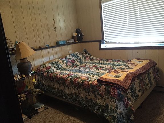 Lower level bedroom