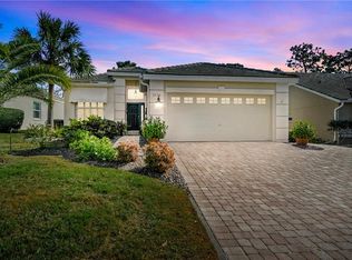 9236 Penelope Dr, Weeki Wachee, FL 34613