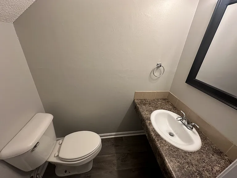 7655 Austin Dr — Photo 5