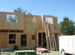 718 Garden Ct, Molalla, OR
