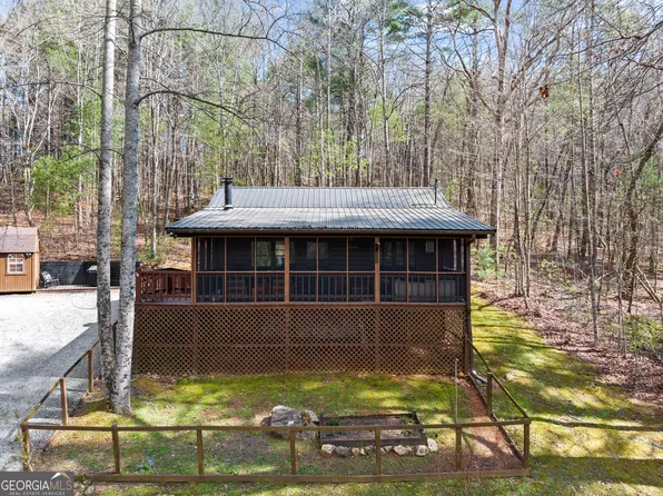 206 Sunny Brook Rd, Blue Ridge, GA 30513