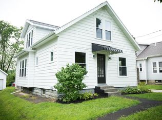 689 Sacandaga Rd, Schenectady, NY 12302