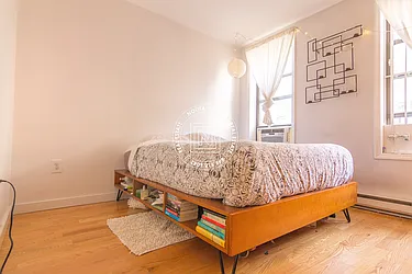 Rented by Nolita Group