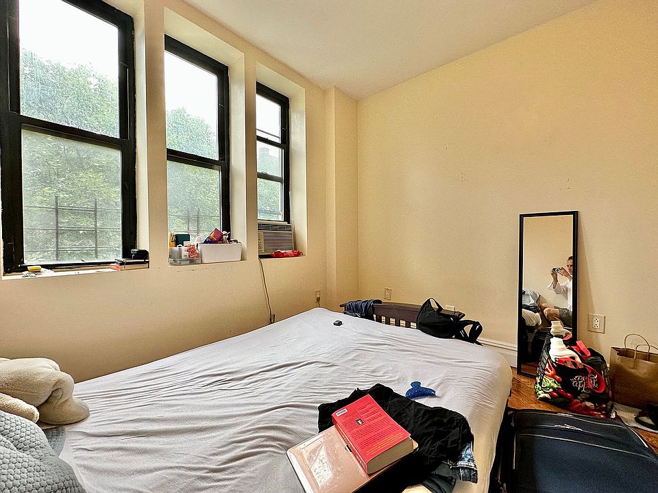 1st image of 1144 Bergen St #13