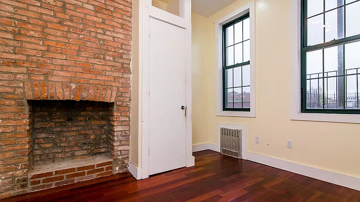 Rented by Nooklyn NYC LLC | media 2