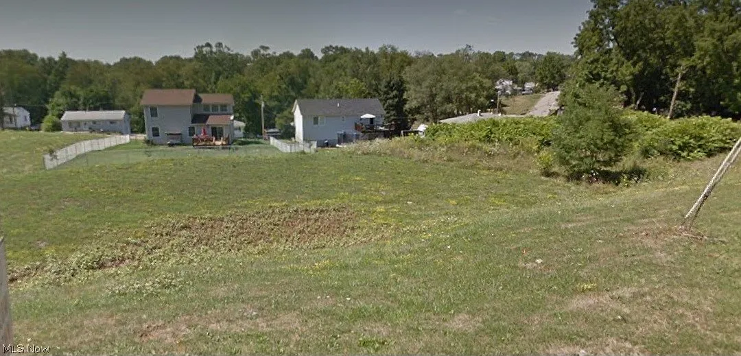 Springdale Ave photo 1