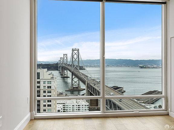 5th image of 425 1st St Unit 2308