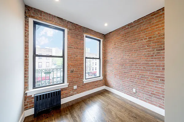 Rented by Douglas Elliman | media 13