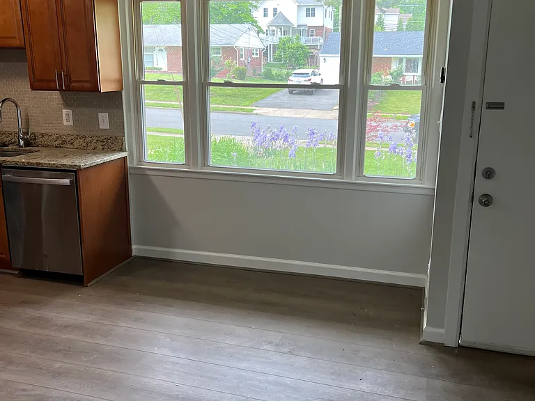 6713 Bostwick Dr — Photo 10